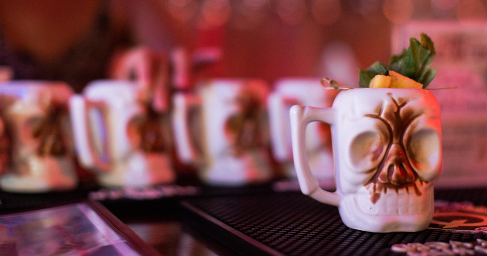 Things To Do Cocktail Crawl